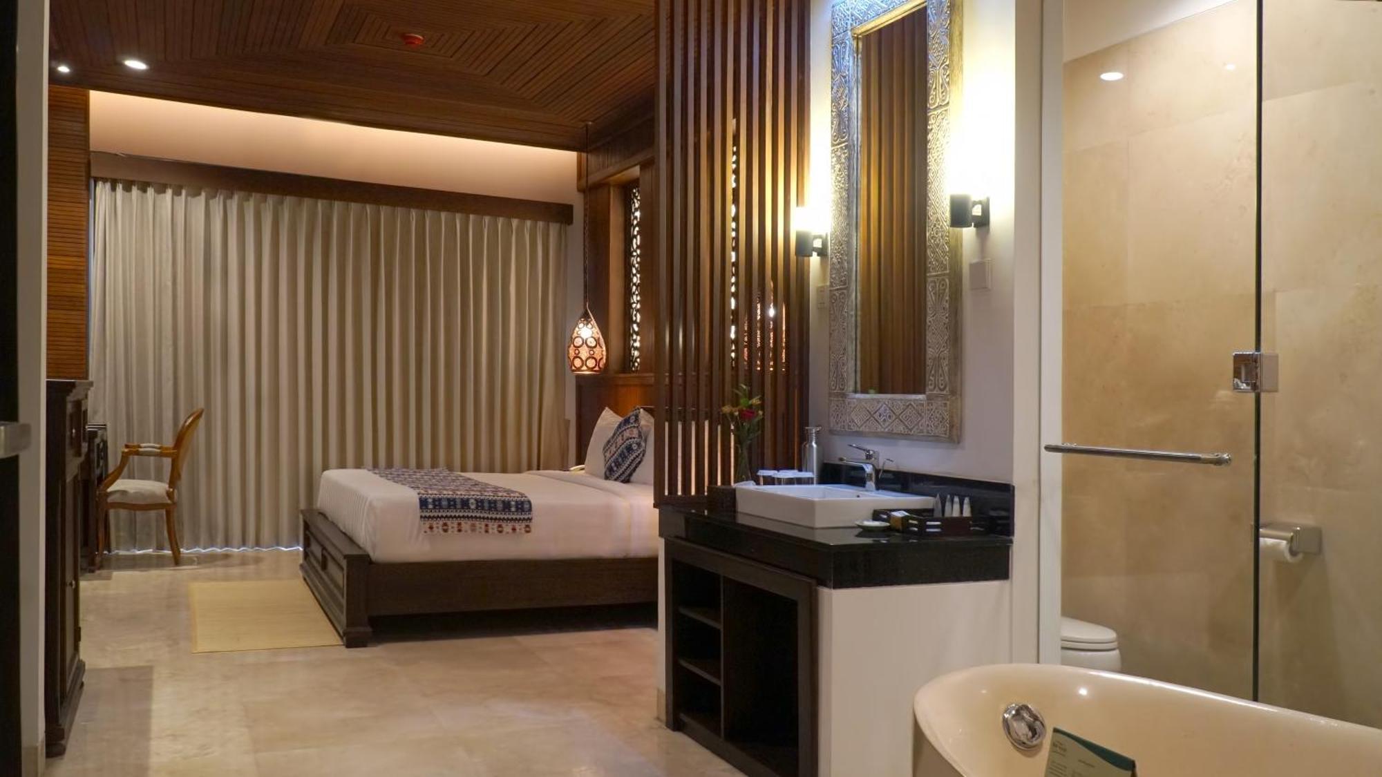 Bali Tropic Resort & Spa - Chse Certified Νούσα Ντούα Εξωτερικό φωτογραφία A room at the hotel